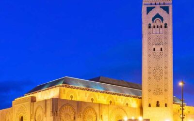 4 Days Tour from Casablanca to Fes via Chefchaouen & Volubilis